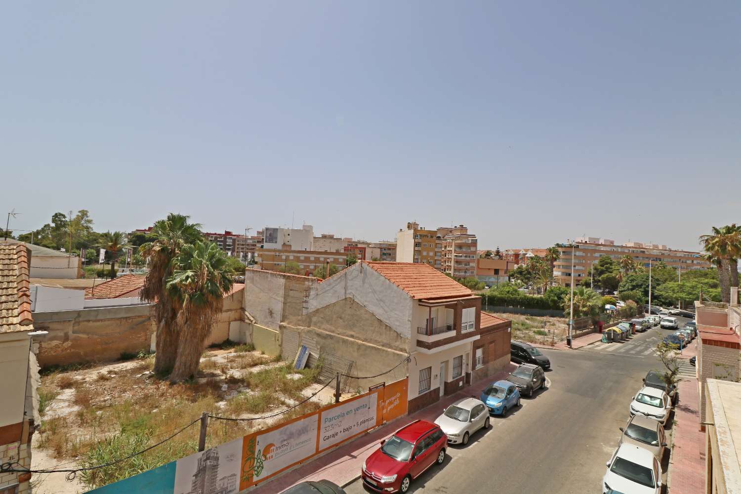 ESPECTACULAR APARTAMENTO TOTALMENTE REFORMADO DE 4 DORMITORIOS A SOLO 200 METROS DEL MAR EN ACEQUIÓN