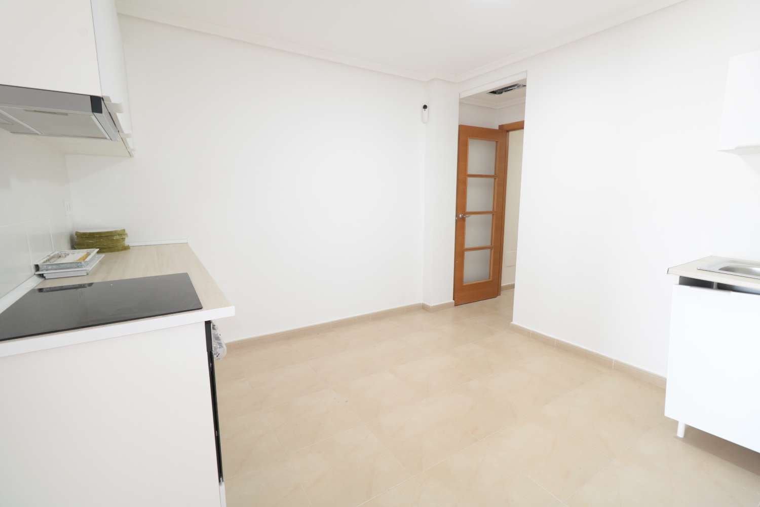 ESPECTACULAR APARTAMENTO TOTALMENTE REFORMADO DE 4 DORMITORIOS A SOLO 200 METROS DEL MAR EN ACEQUIÓN