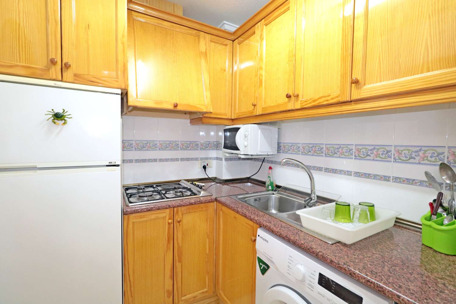APARTMENT 150 METERS FROM THE BEACH WITH 2 TERRACES AND TWO BEDROOMS IN ACEQUIÓN – TORREVIEJA
