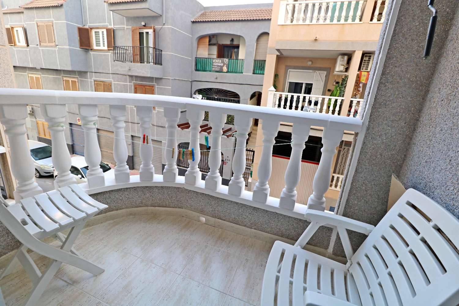 APARTMENT 150 METERS FROM THE BEACH WITH 2 TERRACES AND TWO BEDROOMS IN ACEQUIÓN – TORREVIEJA