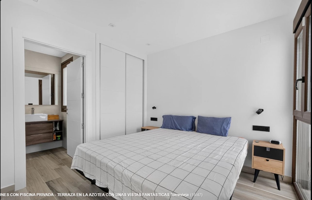 EXCLUSIVE MODERN VILLA WITH PRIVATE POOL, SOLARIUM AND PLOT ON LOS BALCONES – TORREVIEJA