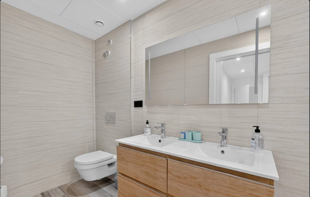 EXCLUSIVE MODERN VILLA WITH PRIVATE POOL, SOLARIUM AND PLOT ON LOS BALCONES – TORREVIEJA