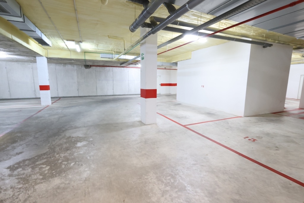 AMPLIO APARTAMENTO DE 2 DORMITORIOS CON GRAN TERRAZA EN GREEN HILLS VILLAMARTÍN
