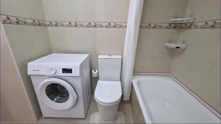 APARTAMENTO REFORMADO, LUMINOSO Y TODO EXTERIOR EN TORREVIEJA