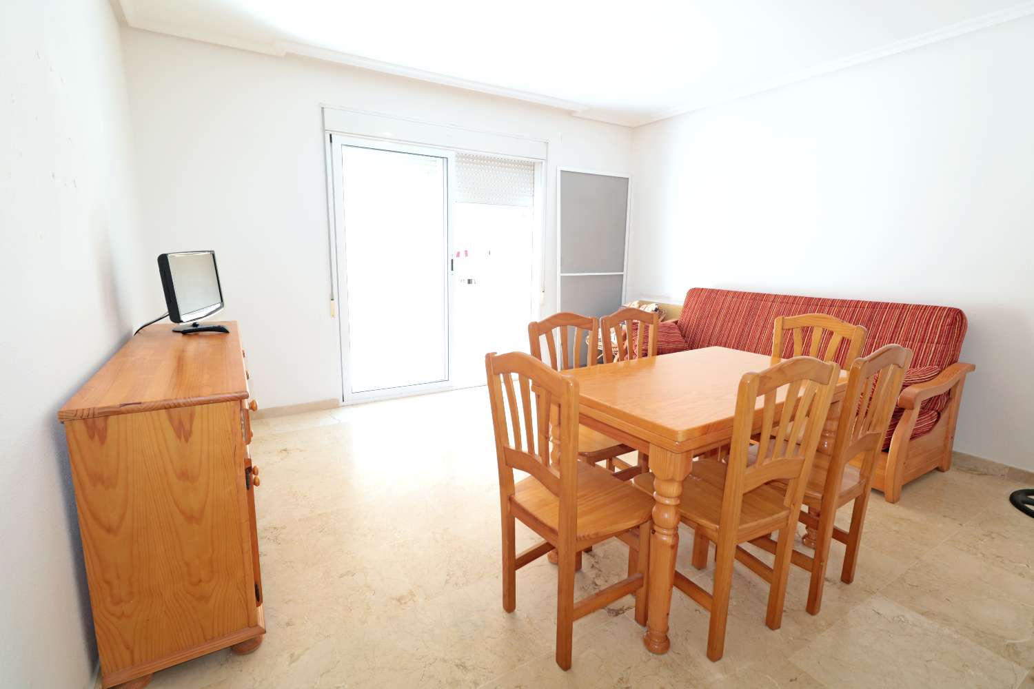 APARTAMENTO CON VISTAS LATERALES AL MAR A 100 METROS DE PLAYA DEL CURA