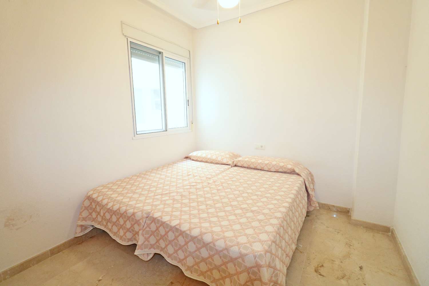 APARTAMENTO CON VISTAS LATERALES AL MAR A 100 METROS DE PLAYA DEL CURA