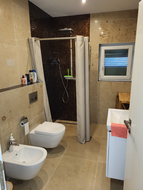 VILLA DE LUJO EN CIUDAD QUESADA – 420 M² CONSTRUIDOS, PARCELA DE 800 M², 4 DORMITORIOS Y PISCINA PRIVADA