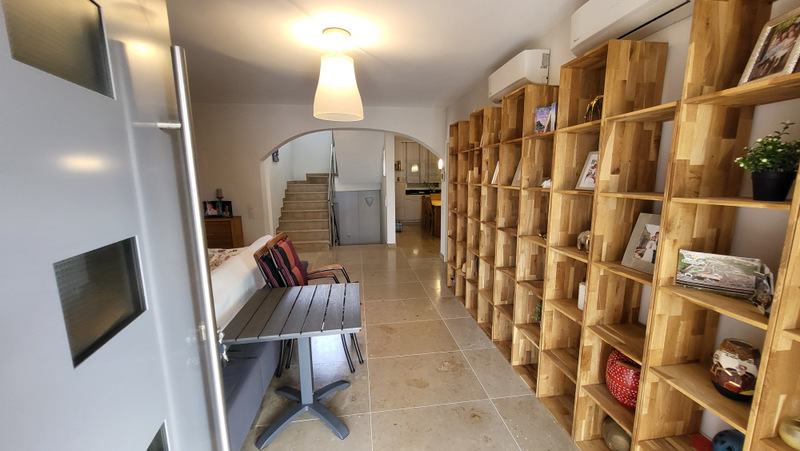 VILLA DE LUJO EN CIUDAD QUESADA – 420 M² CONSTRUIDOS, PARCELA DE 800 M², 4 DORMITORIOS Y PISCINA PRIVADA