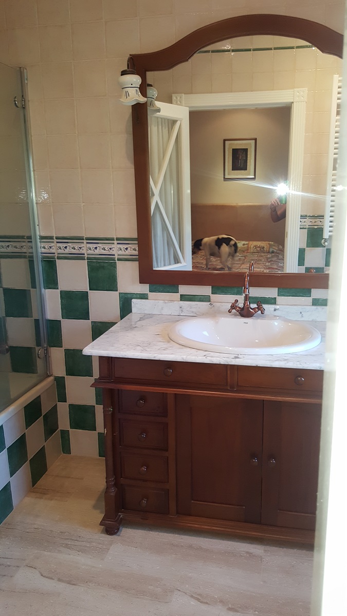 FINCA RÚSTICA ÚNICA DE 14.600 M² CON DOS VIVIENDAS, PISCINA Y COMPLEJO ECUESTRE EN LA MURADA