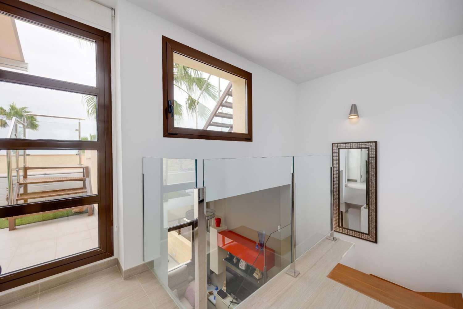 VRIJSTAANDE VILLA MET PRIVÉZWEMBAD EN OPEN UITZICHT IN CIUDAD QUESA