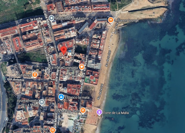 PENTHOUSE MED TERRASS 200 METER FRÅN STRANDEN I HJÄRTAT AV LA MATA