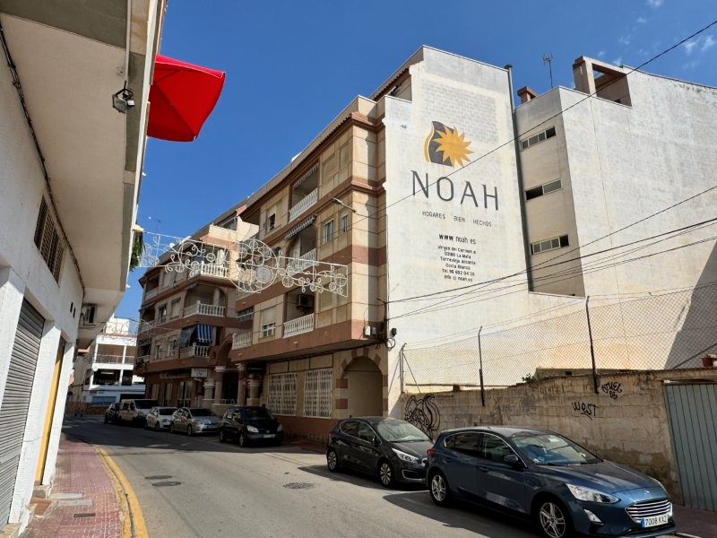 PENTHOUSE MED TERRASS 200 METER FRÅN STRANDEN I HJÄRTAT AV LA MATA