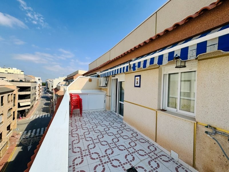 PENTHOUSE MED TERRASS 200 METER FRÅN STRANDEN I HJÄRTAT AV LA MATA