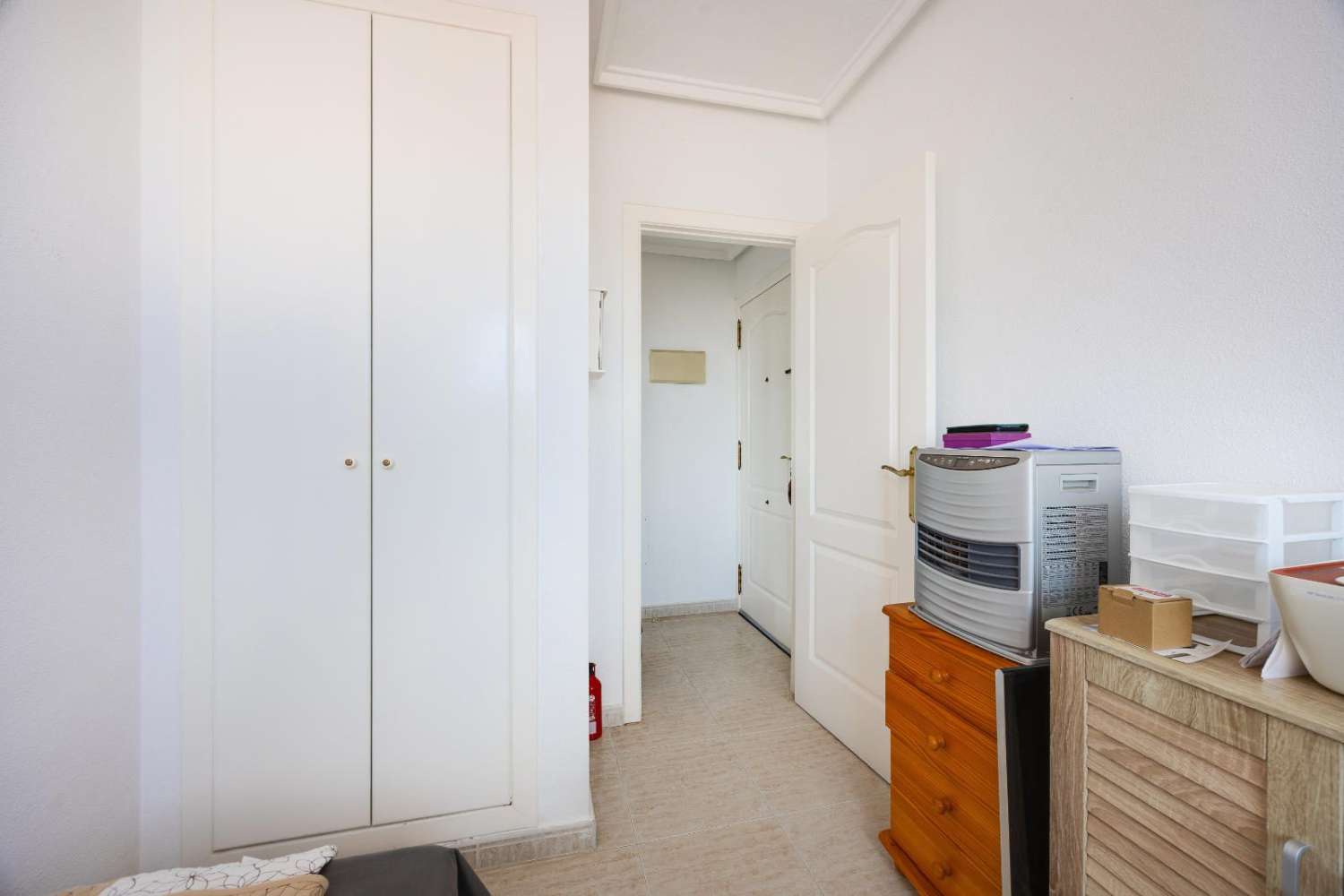 2-BEDROOM APARTMENT WITH SEA VIEWS IN NUEVA TORREVIEJA