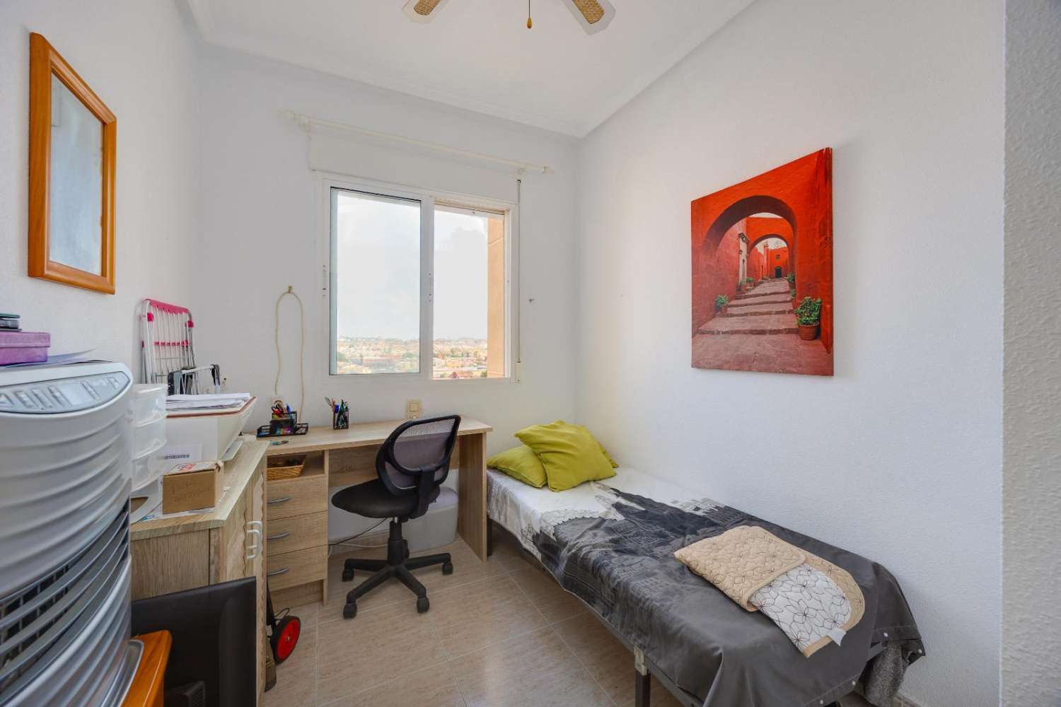 2-BEDROOM APARTMENT WITH SEA VIEWS IN NUEVA TORREVIEJA