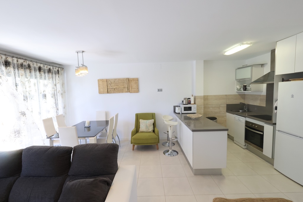 MODERN 2 BEDROOM APARTMENT WITH LARGE TERRACE, POOL AND GARAGE IN CAMPOAMOR