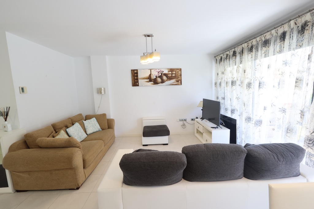 MODERN 2 BEDROOM APARTMENT WITH LARGE TERRACE, POOL AND GARAGE IN CAMPOAMOR
