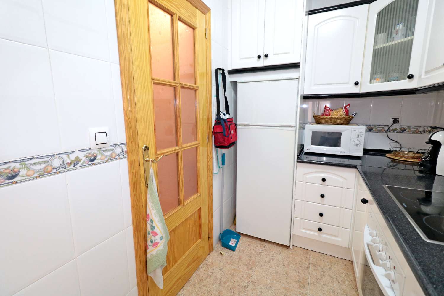 APARTAMENTO A 100 METROS DEL MAR, ORIENTACIÓN ESTE Y MUY LUMINOSO EN ACEQUIÓN
