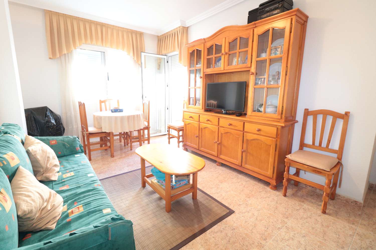 APARTAMENTO A 100 METROS DEL MAR, ORIENTACIÓN ESTE Y MUY LUMINOSO EN ACEQUIÓN