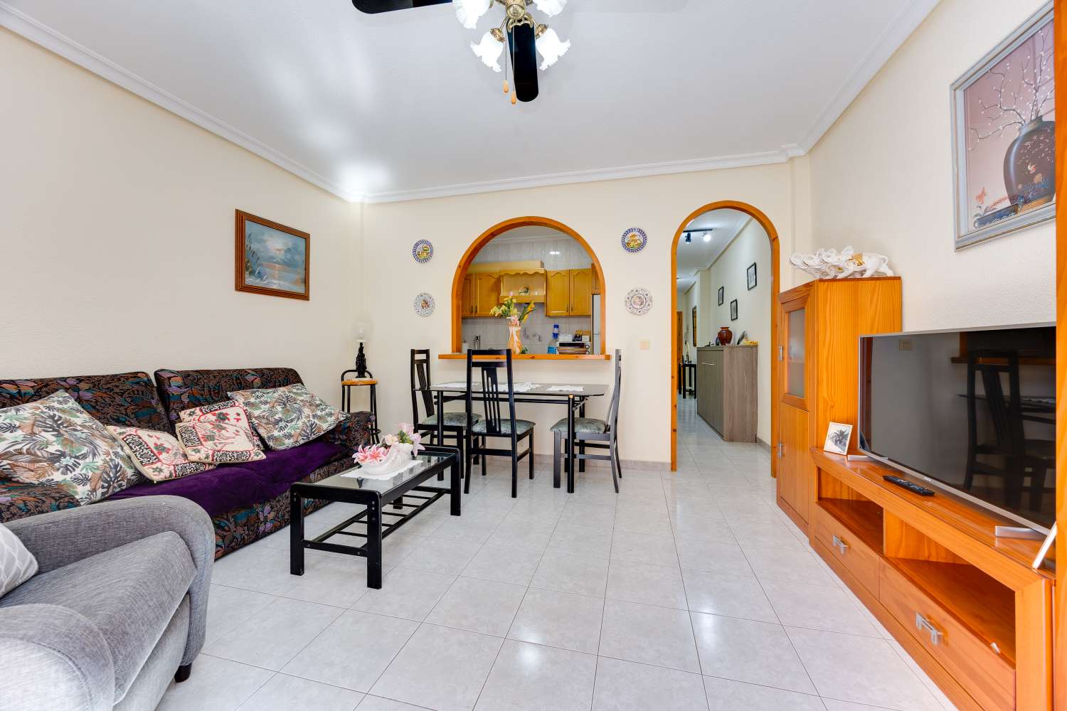 APARTAMENTO CON ORIENTACIÓN SUR, TERRAZA Y PISCINA A 500 METROS DE LA PLAYA DEL CURA