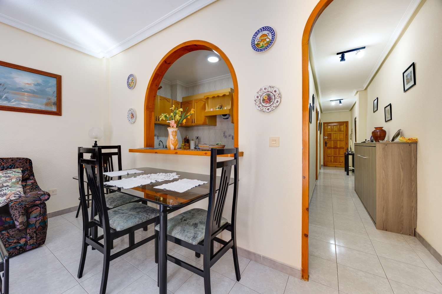 APARTAMENTO CON ORIENTACIÓN SUR, TERRAZA Y PISCINA A 500 METROS DE LA PLAYA DEL CURA