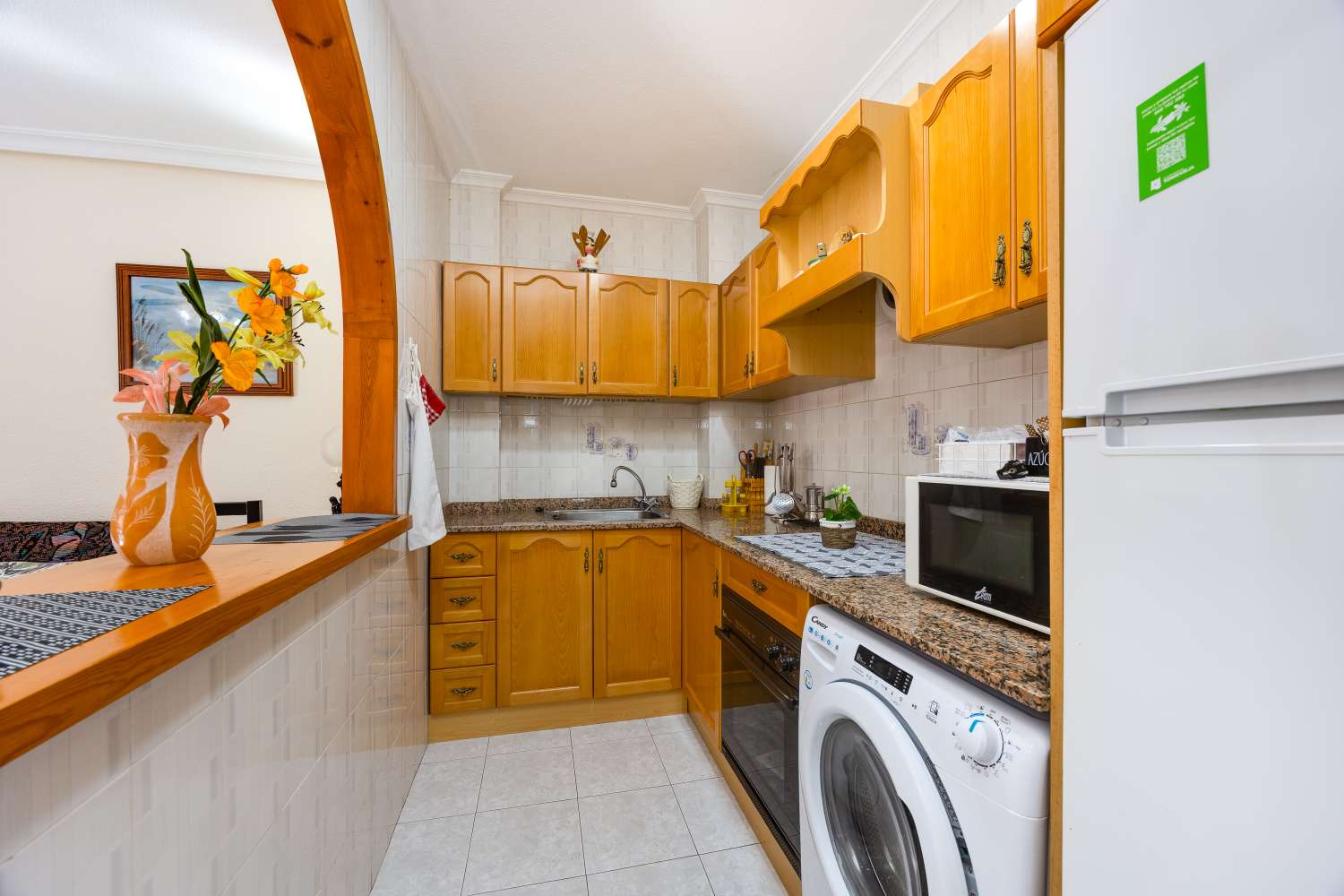 APARTAMENTO CON ORIENTACIÓN SUR, TERRAZA Y PISCINA A 500 METROS DE LA PLAYA DEL CURA