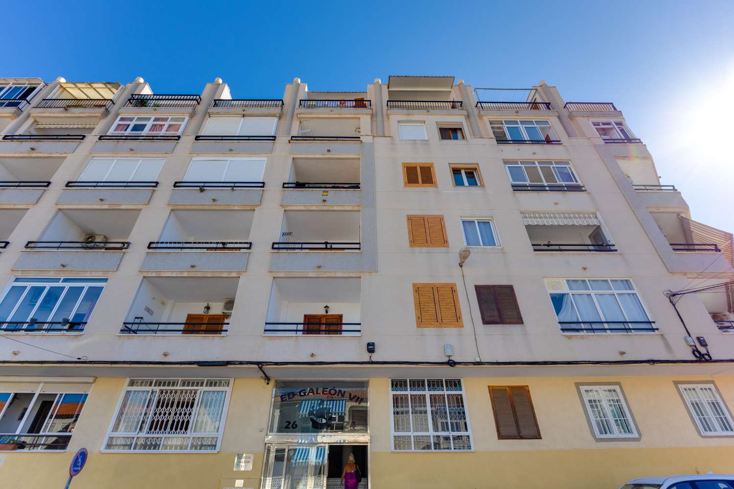 APARTAMENTO CON ORIENTACIÓN SUR, TERRAZA Y PISCINA A 500 METROS DE LA PLAYA DEL CURA