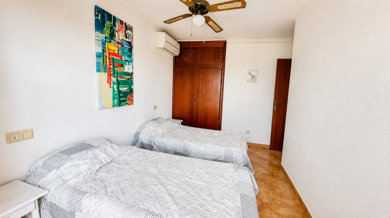 VIVIENDA DE 2 DORMITORIOS CON ORIENTACIÓN SUR, TERRAZA Y PISCINA EN BELLAVISTA VI