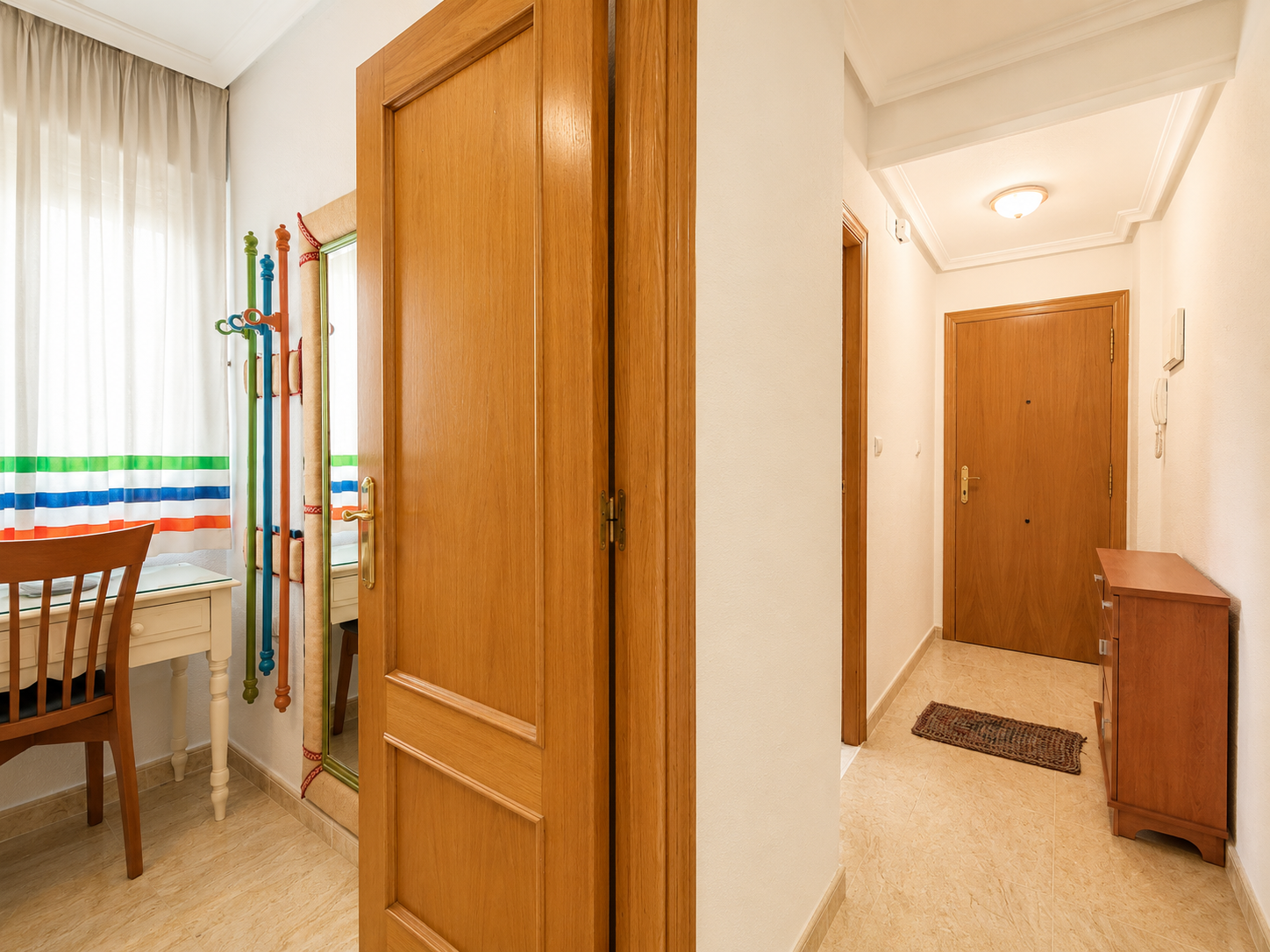 APARTAMENTO DE 2 DORMITORIOS CON TERRAZA Y ORIENTACIÓN SUR A 700 M DE PLAYA DEL CURA, TORREVIEJA
