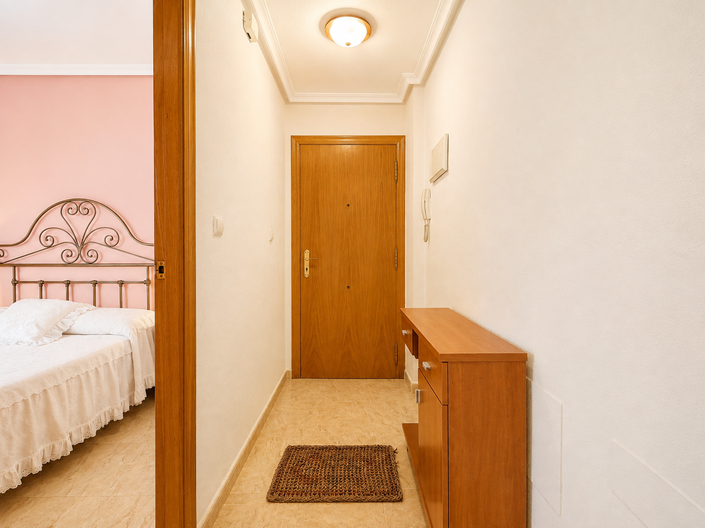 APARTAMENTO DE 2 DORMITORIOS CON TERRAZA Y ORIENTACIÓN SUR A 700 M DE PLAYA DEL CURA, TORREVIEJA