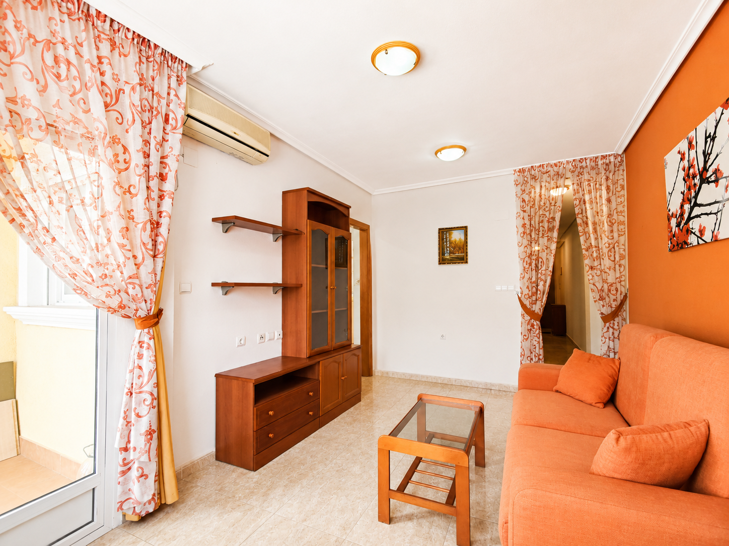 APARTAMENTO DE 2 DORMITORIOS CON TERRAZA Y ORIENTACIÓN SUR A 700 M DE PLAYA DEL CURA, TORREVIEJA