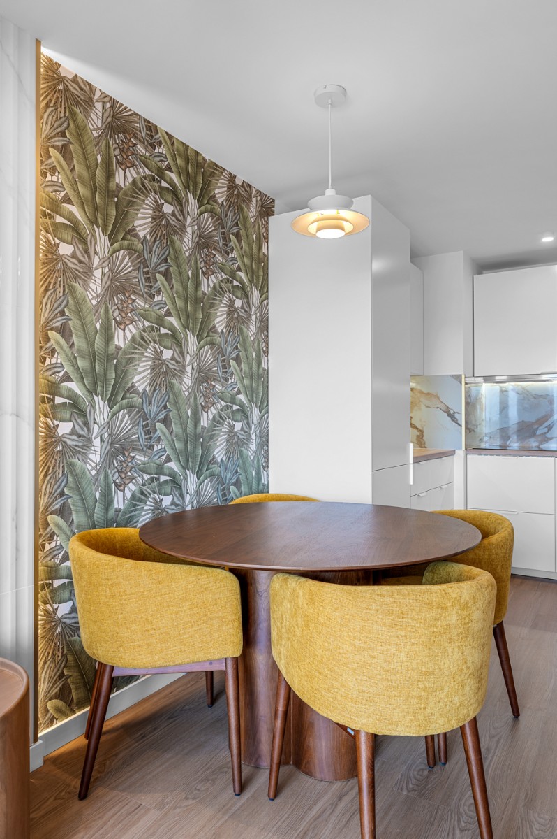 EXCLUSIVO ÁTICO REFORMADO CON VISTAS PANORÁMICAS AL MAR Y TERRAZA PRIVADA EN PUNTA PRIMA