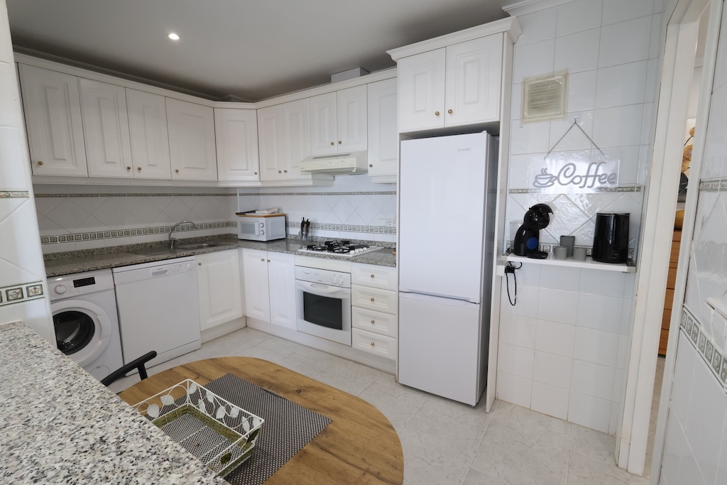 APARTAMENTO CON VISTAS AL MAR Y ORIENTACIÓN SUR EN CAMPOAMOR GOLF
