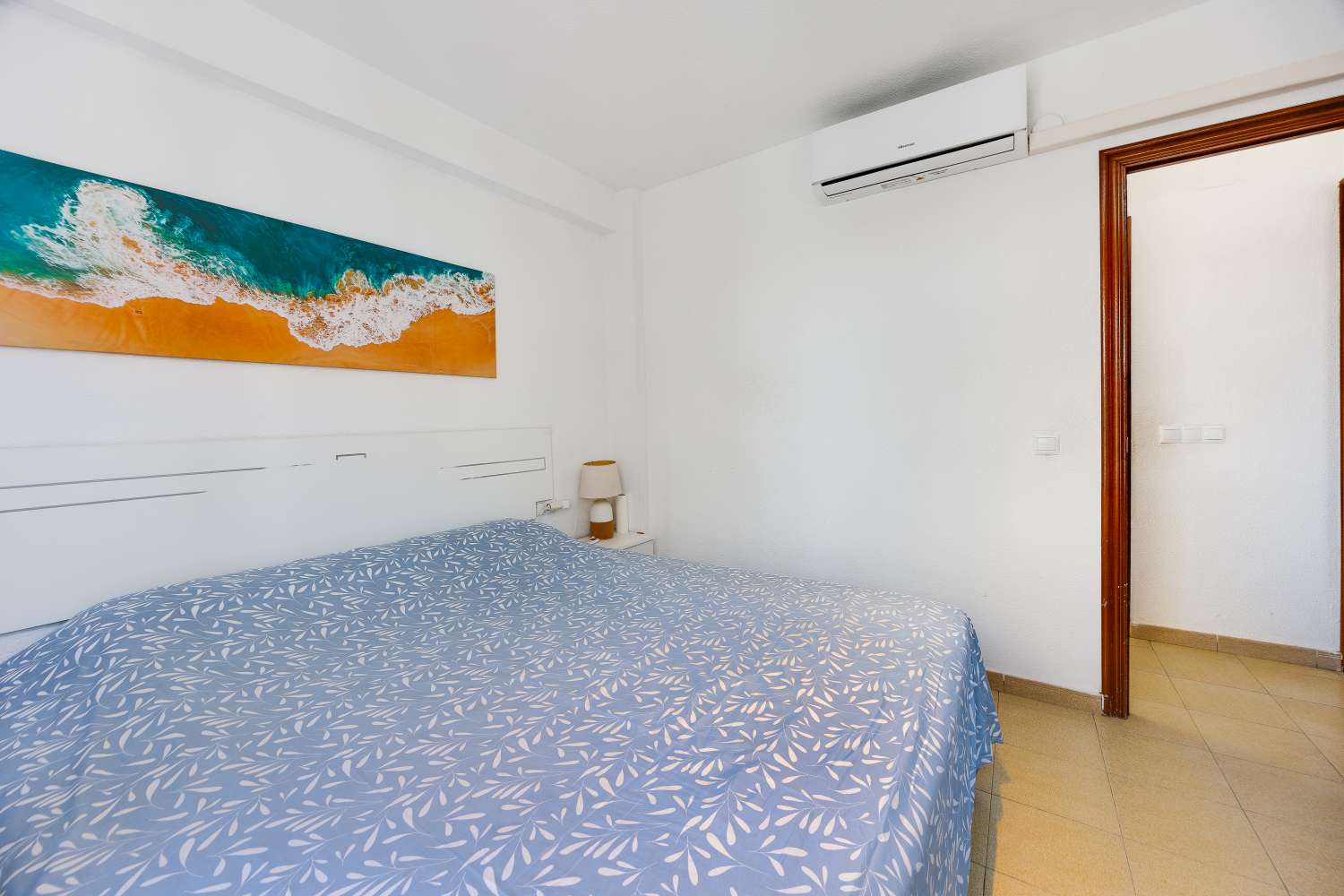 APARTAMENTO CON VISTAS AL MAR A 50 M DE LA PLAYA DEL ACEQUIÓN