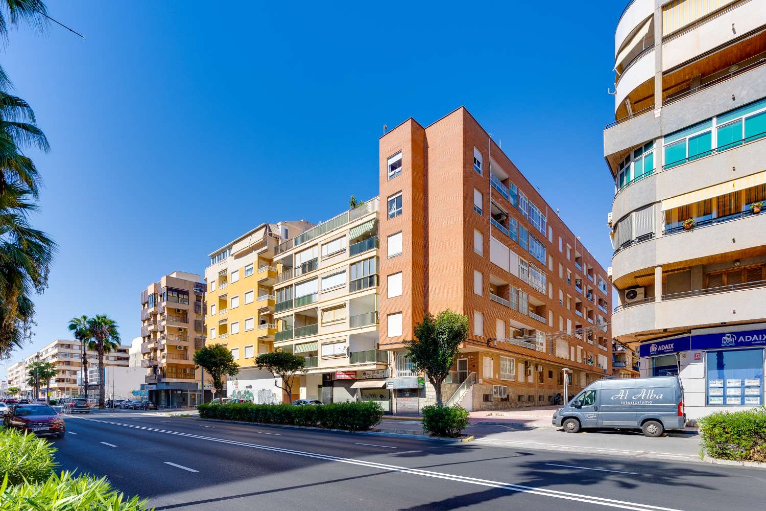 APARTAMENTO CON VISTAS AL MAR A 50 M DE LA PLAYA DEL ACEQUIÓN