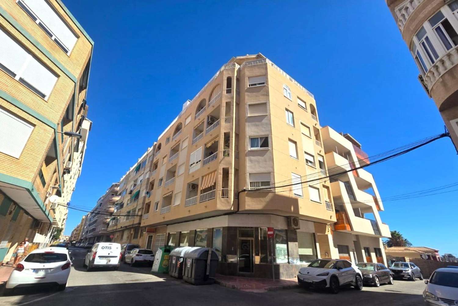 APARTAMENTO EN ESQUINA A 300 M DE PLAYA DEL CURA Y PASEO MARÍTIMO, 2 DORMITORIOS, 2 BAÑOS Y GARAJE OPCIONAL