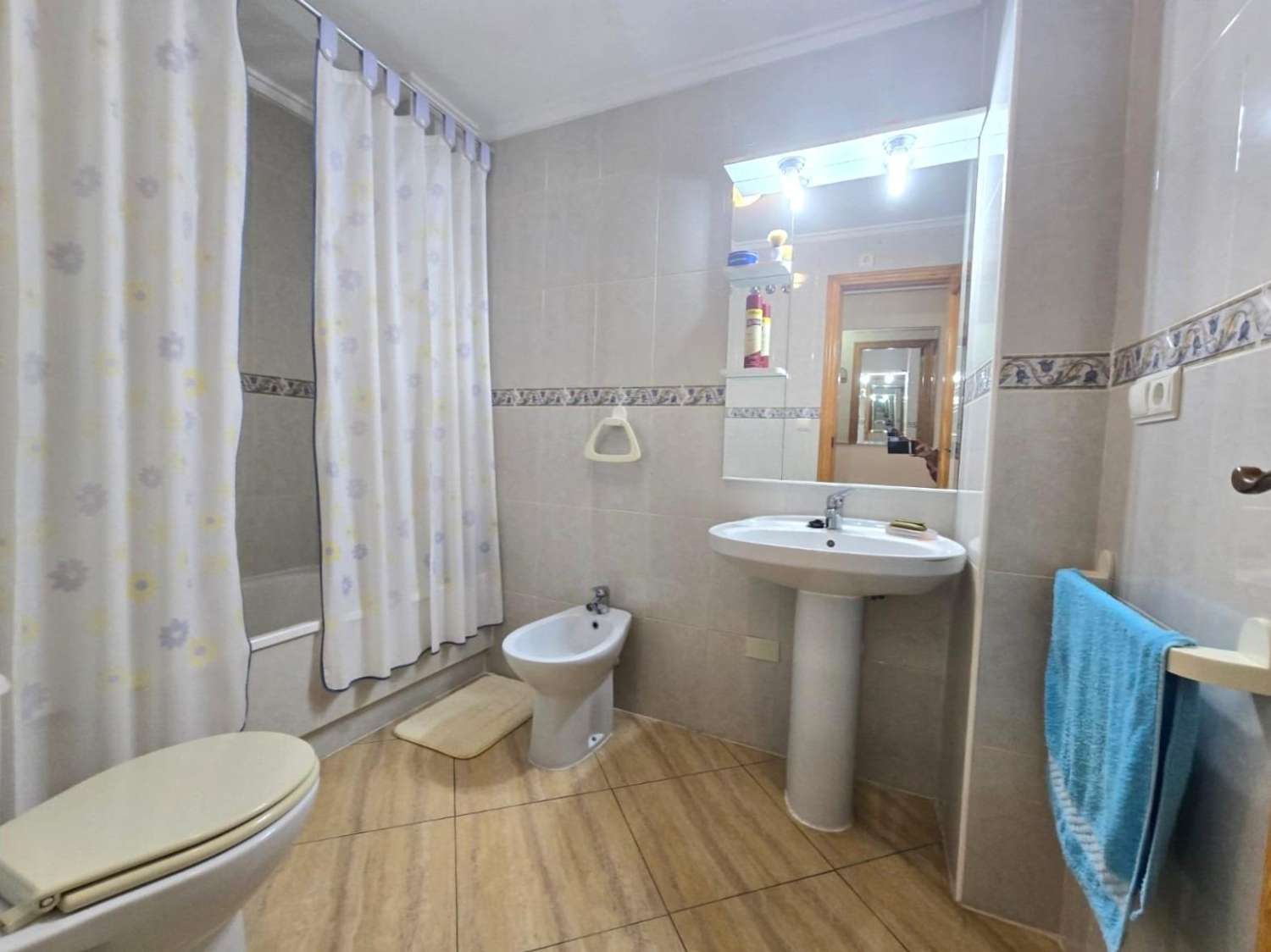 APARTAMENTO EN ESQUINA A 300 M DE PLAYA DEL CURA Y PASEO MARÍTIMO, 2 DORMITORIOS, 2 BAÑOS Y GARAJE OPCIONAL