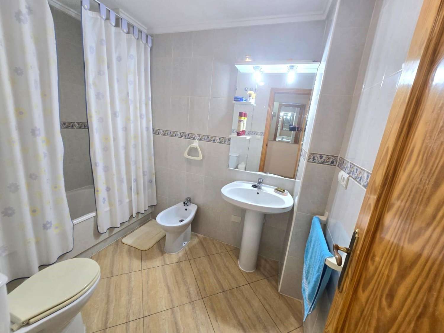 APARTAMENTO EN ESQUINA A 300 M DE PLAYA DEL CURA Y PASEO MARÍTIMO, 2 DORMITORIOS, 2 BAÑOS Y GARAJE OPCIONAL