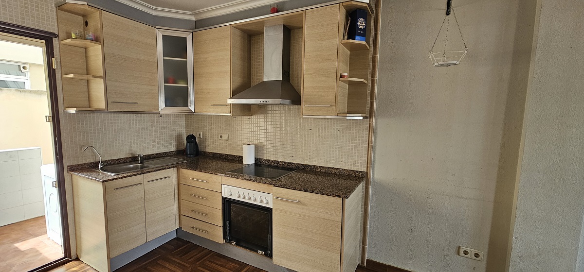 BUNGALOW EN PLANTA BAJA CON JARDÍN PRIVADO Y AMPLIOS ESPACIOS EXTERIORES