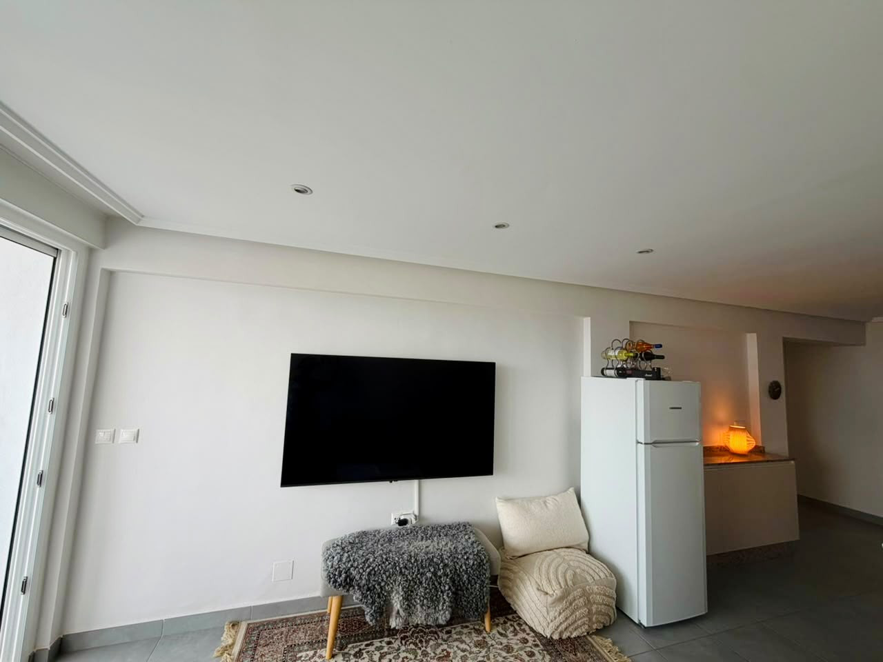 APARTAMENTO REFORMADO EN PRIMERA LÍNEA FRENTE AL PUERTO DEPORTIVO Y LA PLAYA