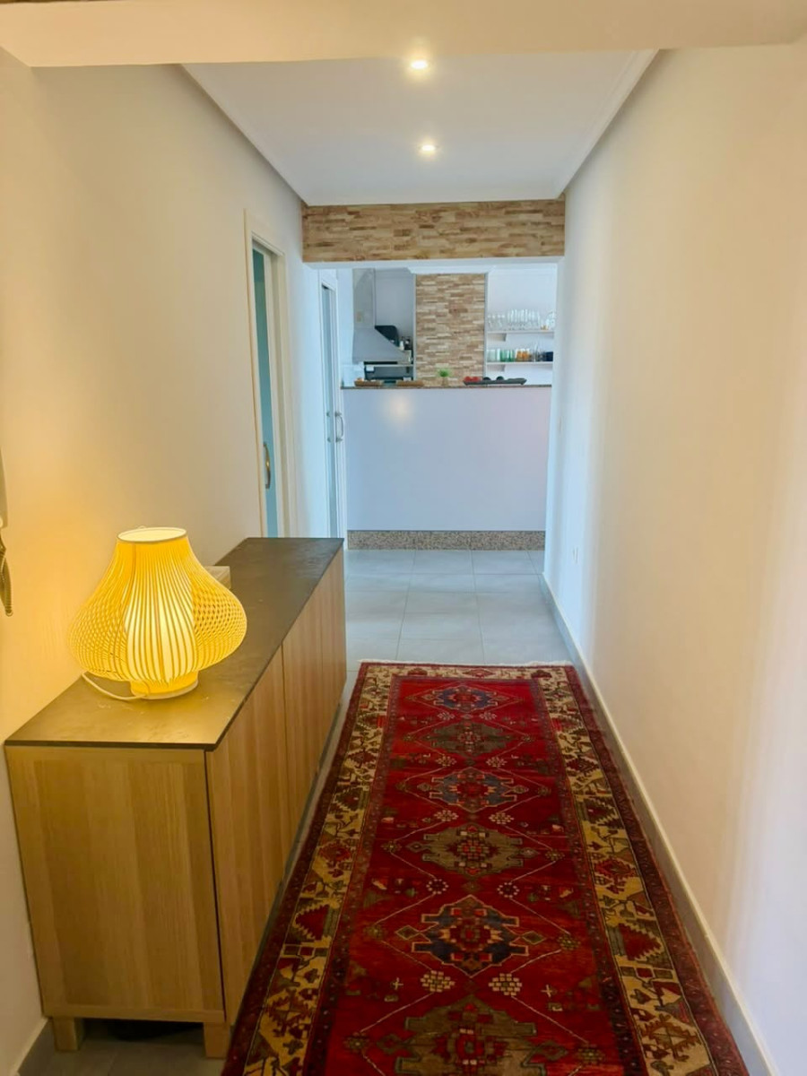 APARTAMENTO REFORMADO EN PRIMERA LÍNEA FRENTE AL PUERTO DEPORTIVO Y LA PLAYA