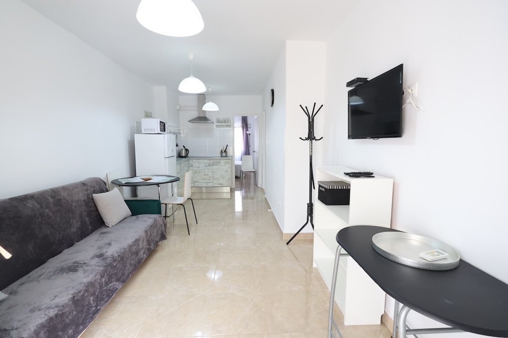 BUNGALOW EN PLANTA ALTA EN LA REGIA, SUR Y DOS VIVIENDAS INDEPENDIENTES CON ALTO POTENCIAL DE RENTABILIDAD