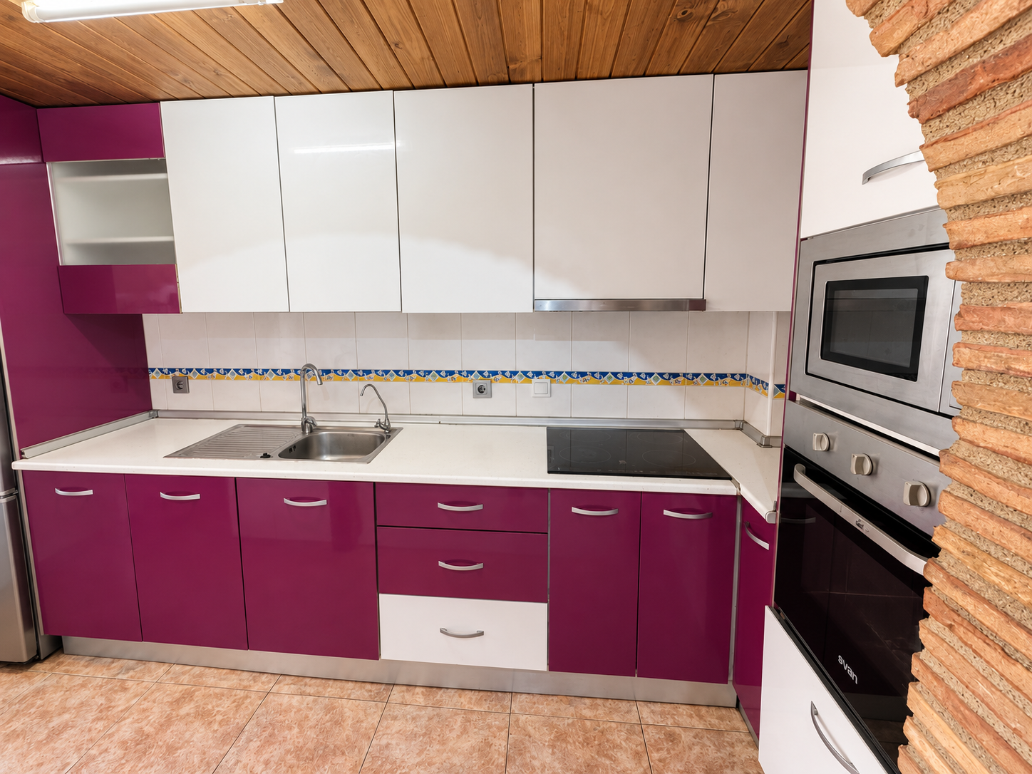 APARTAMENTO CON TERRAZA, PISCINA COMUNITARIA Y SOLÁRIUM A 250 M DE LA PLAYA DE LOS NÁUFRAGOS
