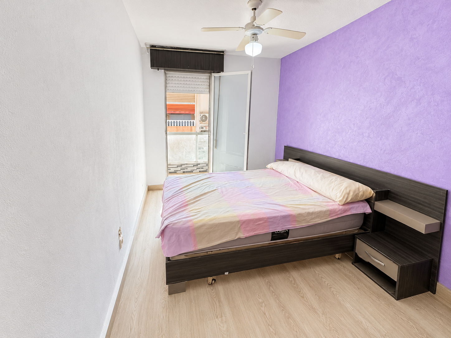 APARTAMENTO CON TERRAZA, PISCINA COMUNITARIA Y SOLÁRIUM A 250 M DE LA PLAYA DE LOS NÁUFRAGOS