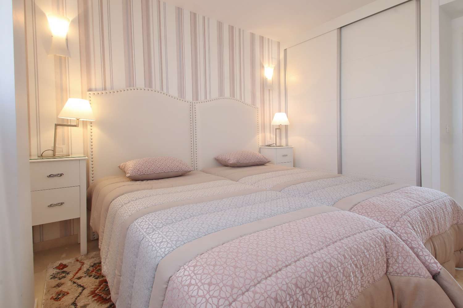 APARTAMENTO DE LUJO EN LA RECOLETA, PUNTA PRIMA, CON TERRAZA, PISCINAS Y GARAJE