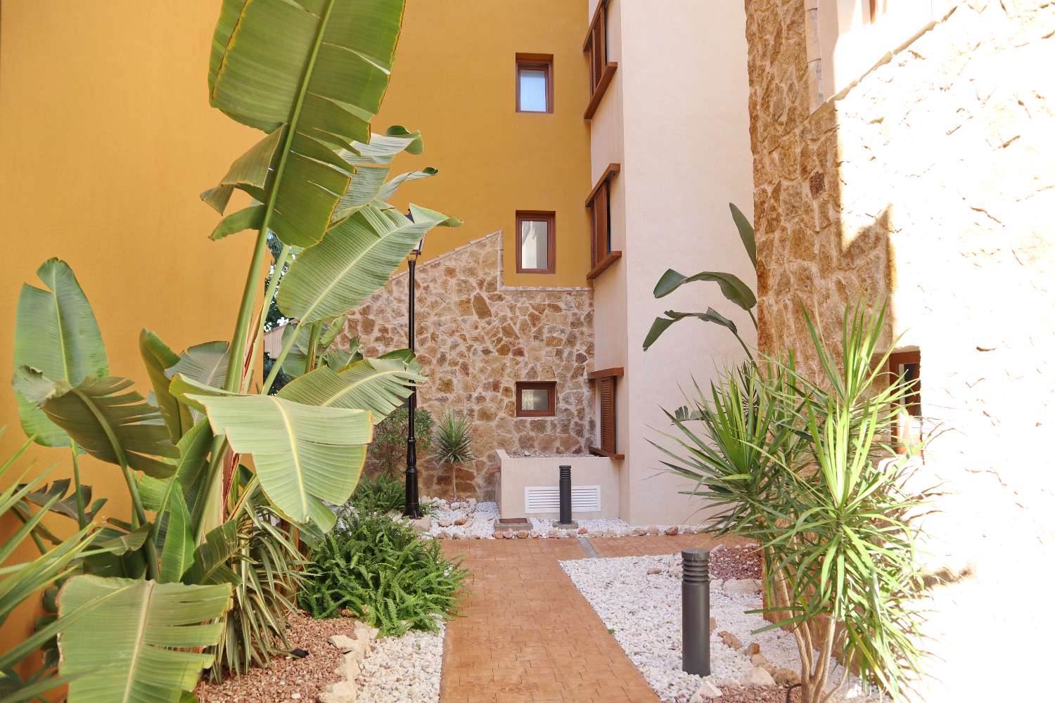APARTAMENTO DE LUJO EN LA RECOLETA, PUNTA PRIMA, CON TERRAZA, PISCINAS Y GARAJE