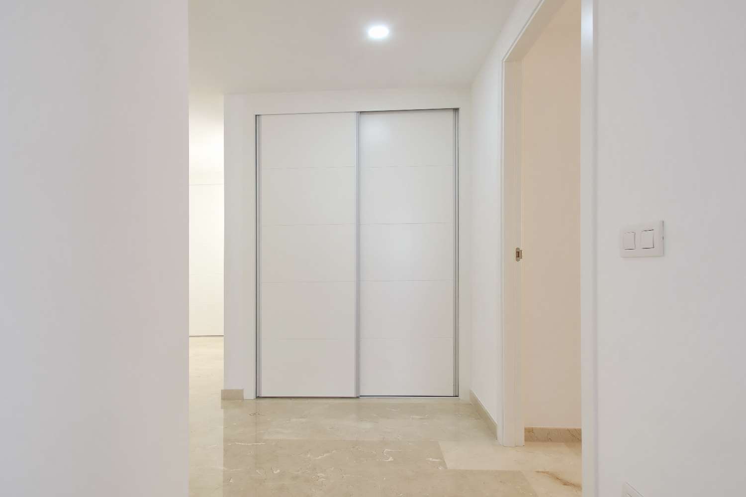 APARTAMENTO DE LUJO EN LA RECOLETA, PUNTA PRIMA, CON TERRAZA, PISCINAS Y GARAJE