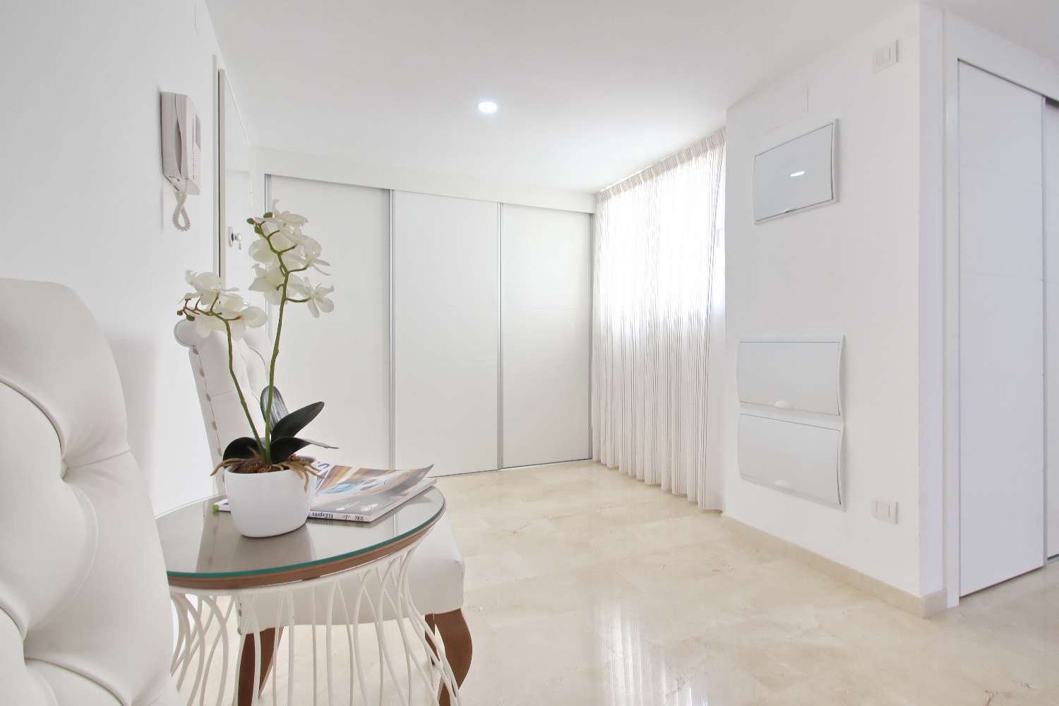 APARTAMENTO DE LUJO EN LA RECOLETA, PUNTA PRIMA, CON TERRAZA, PISCINAS Y GARAJE