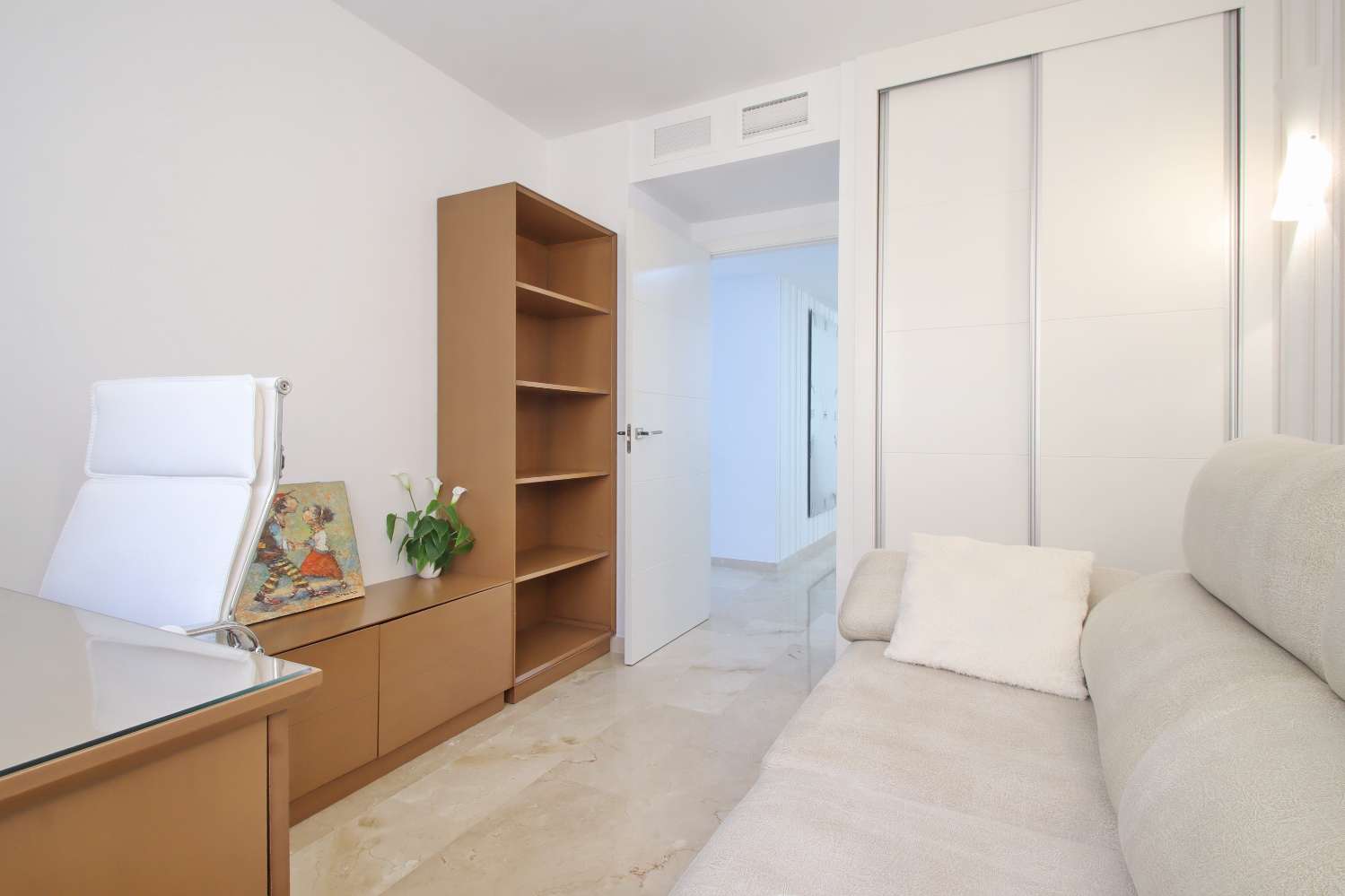 APARTAMENTO DE LUJO EN LA RECOLETA, PUNTA PRIMA, CON TERRAZA, PISCINAS Y GARAJE