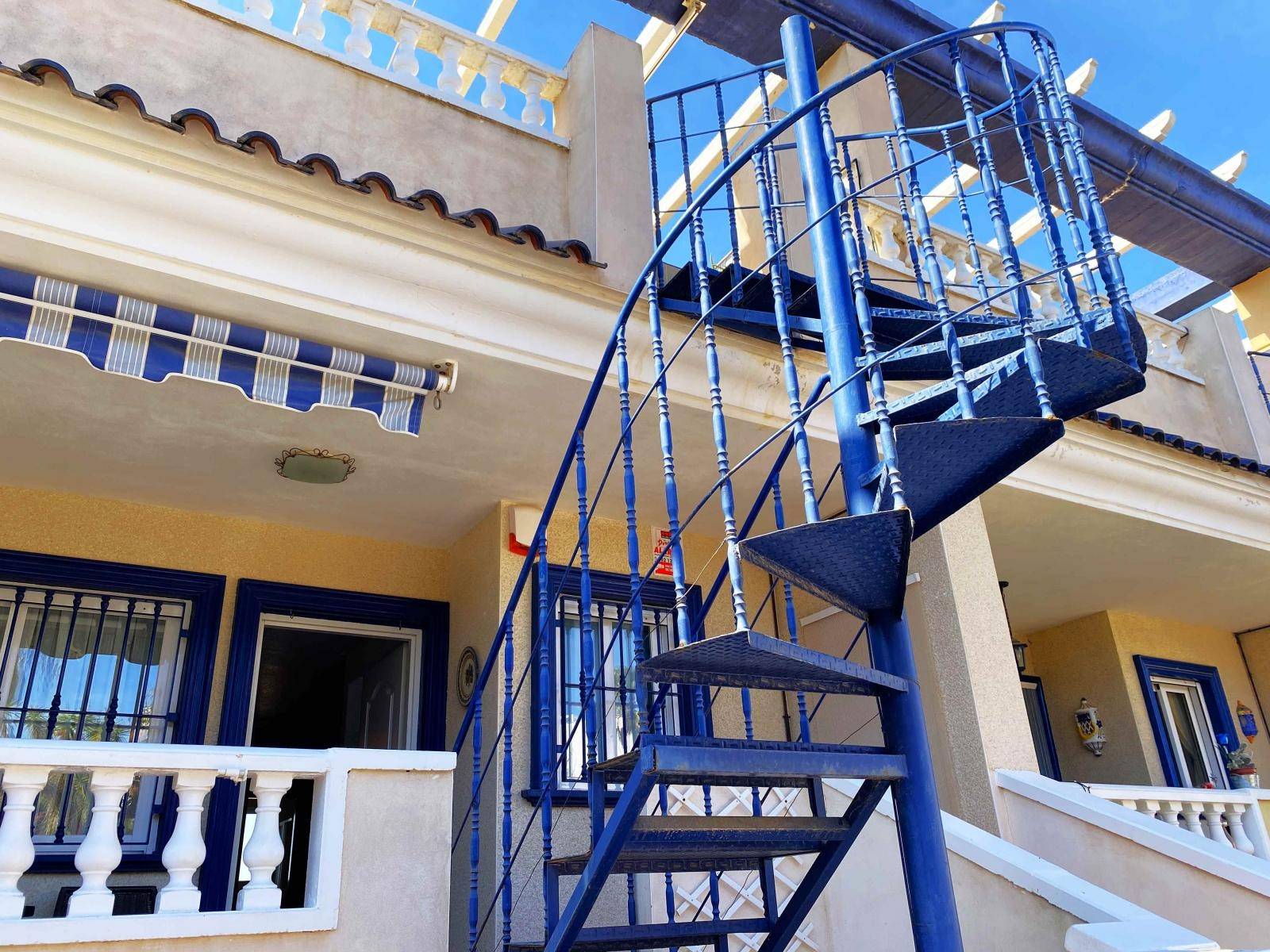 Duplex for sale in San Miguel de Salinas